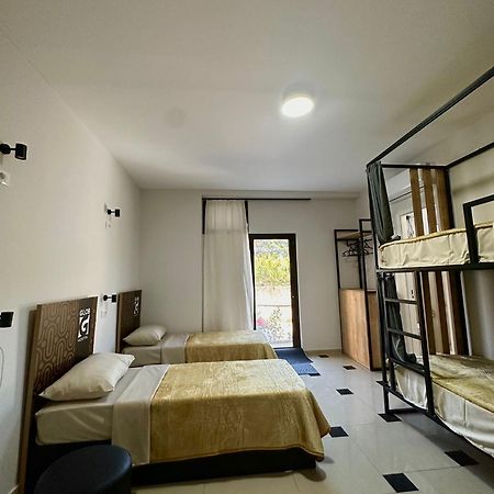 Budget Glob Hotel Shkodër エクステリア 写真